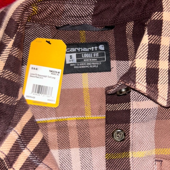 BRAND NEW! Carhartt women’s heavy flannel. - Picture 2 of 7